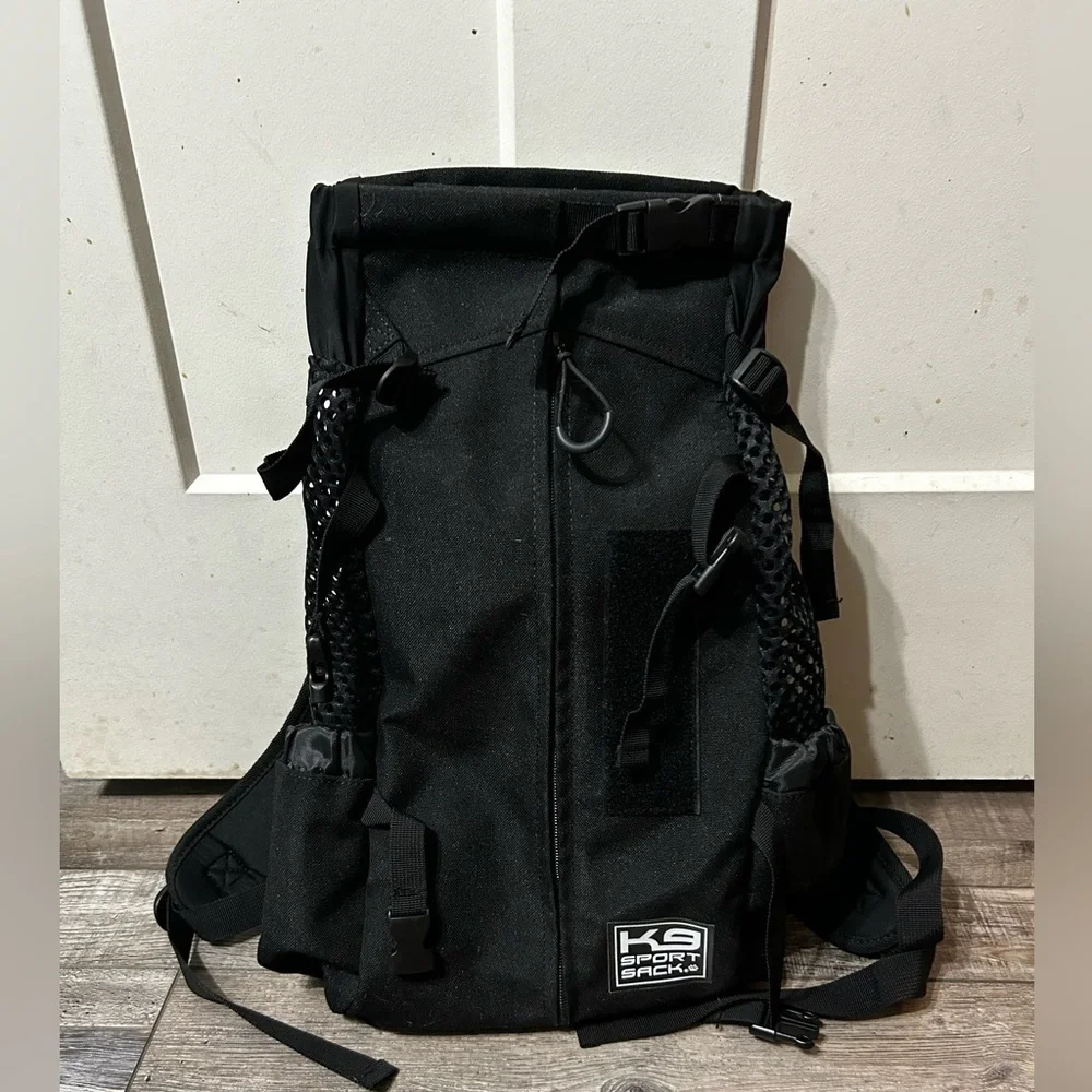 K9 Sport Sack® AIR PLUS Adjustable Backpack Dog Carrier Medium in Black